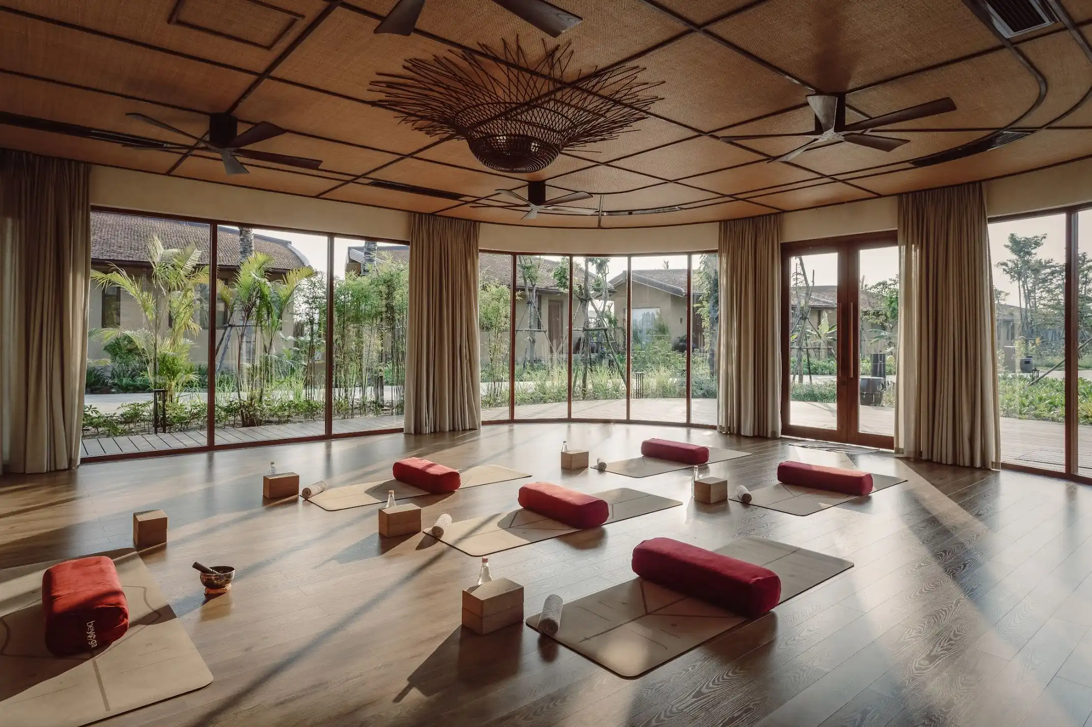 Namia River Retreat: Miền Hương Ký Ức Trong Nhịp Sống Thanh Bình Bên Sông