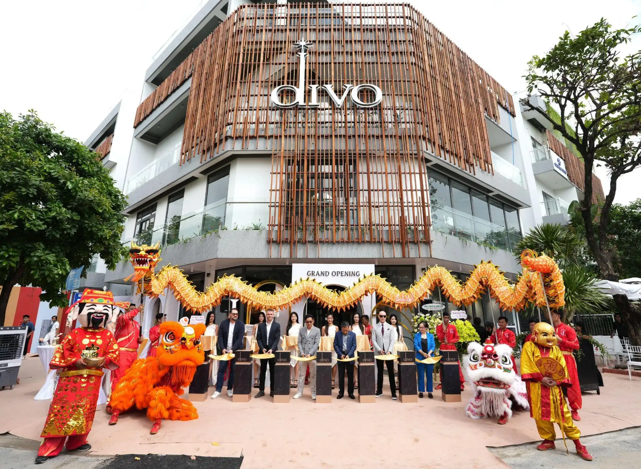 Khai Trương Flagship Store: Divo Ceramica Ký Kết Độc Quyền Thương Mại Với 4 Đối Tác Quốc Tế