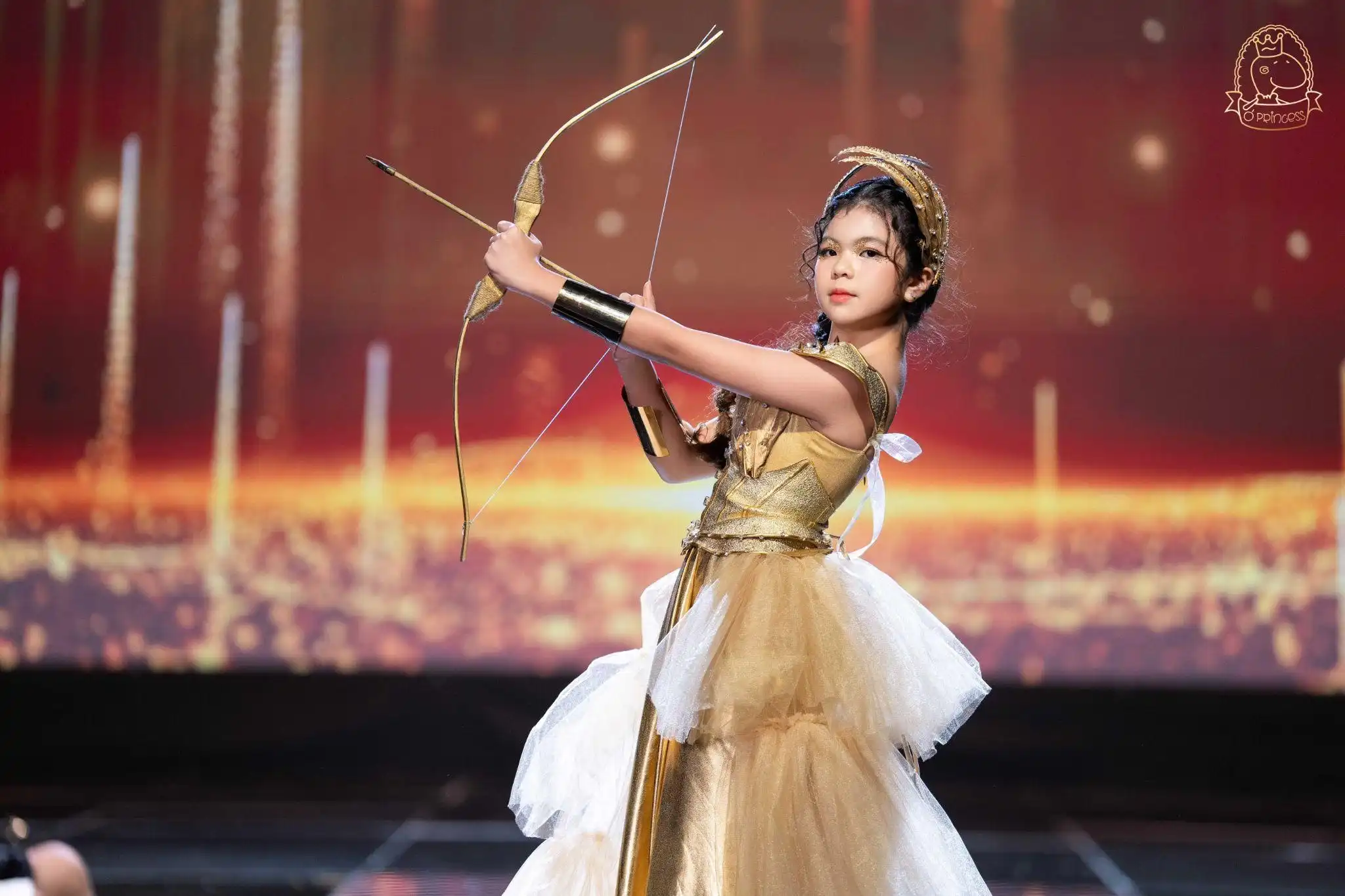 Huỳnh Thanh Như – Vedette Bản Lĩnh Tỏa Sáng Trong Ó Princess Fashion Show 2025