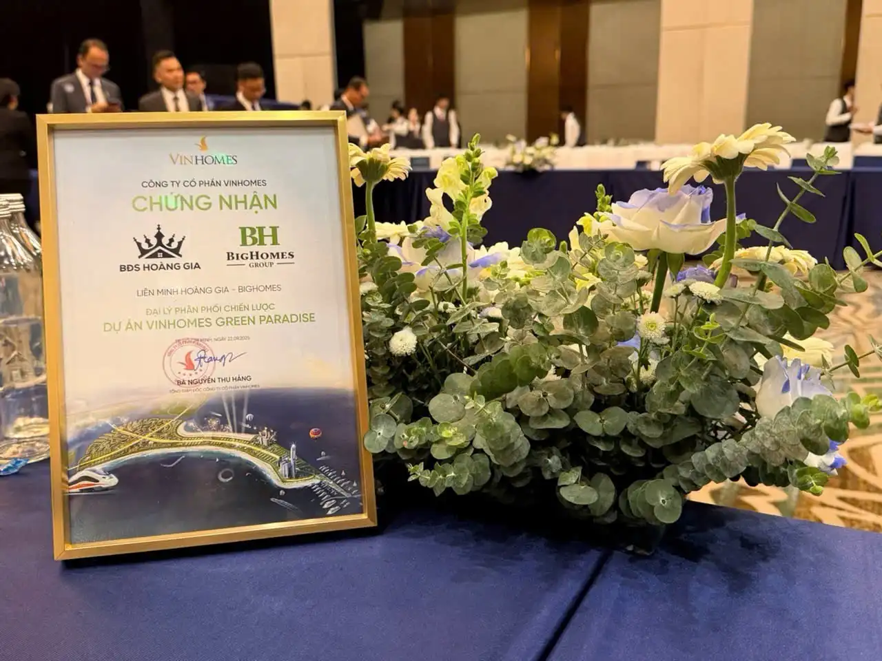 Tiếp nối chuỗi sự kiện khai mở kỳ quan ESG++ tại Vinhomes Green Paradise, liệu những con số kỷ lục mới nào sẽ được thiết lập?