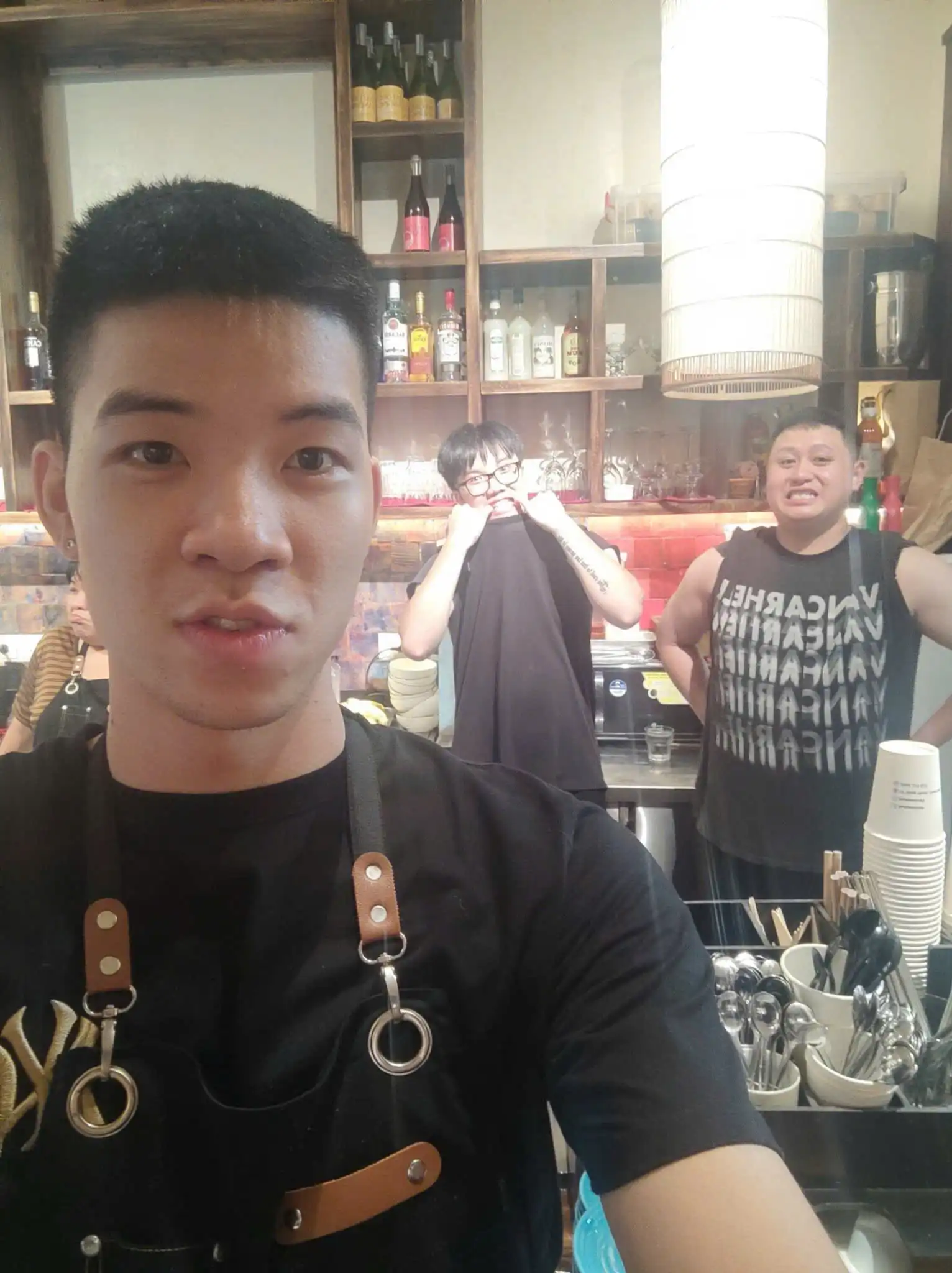 Chàng trai 21 tuổi Đặng Nhật Minh và hành trình tìm thấy đam mê từ những điều nhỏ bé